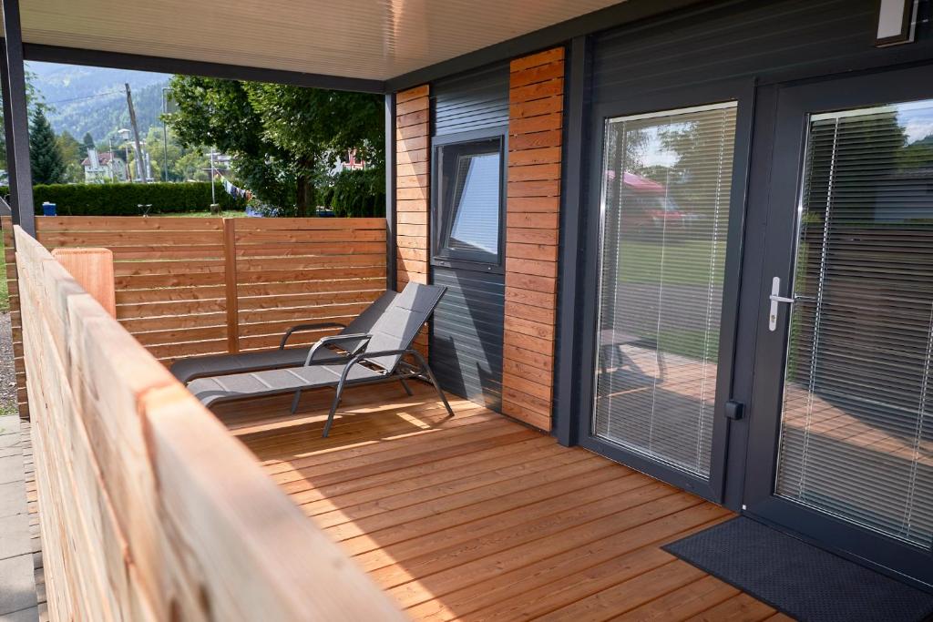 Balkón nebo terasa v ubytování Mobilhome am Ossiacher See