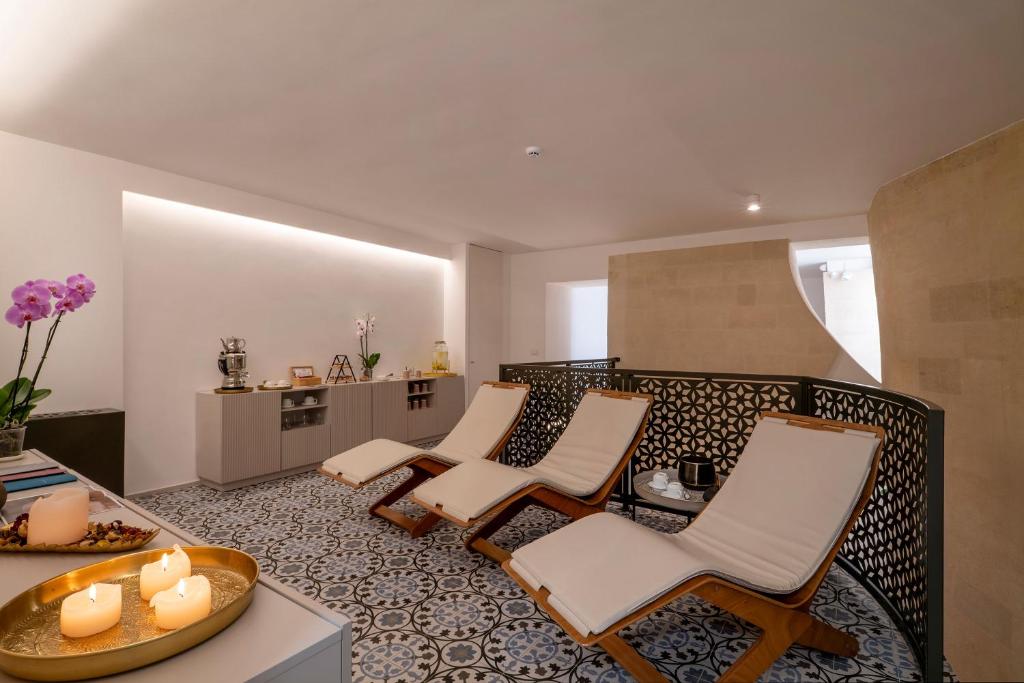 Posezení v ubytování Dimora San Giuseppe Hotel & SPA