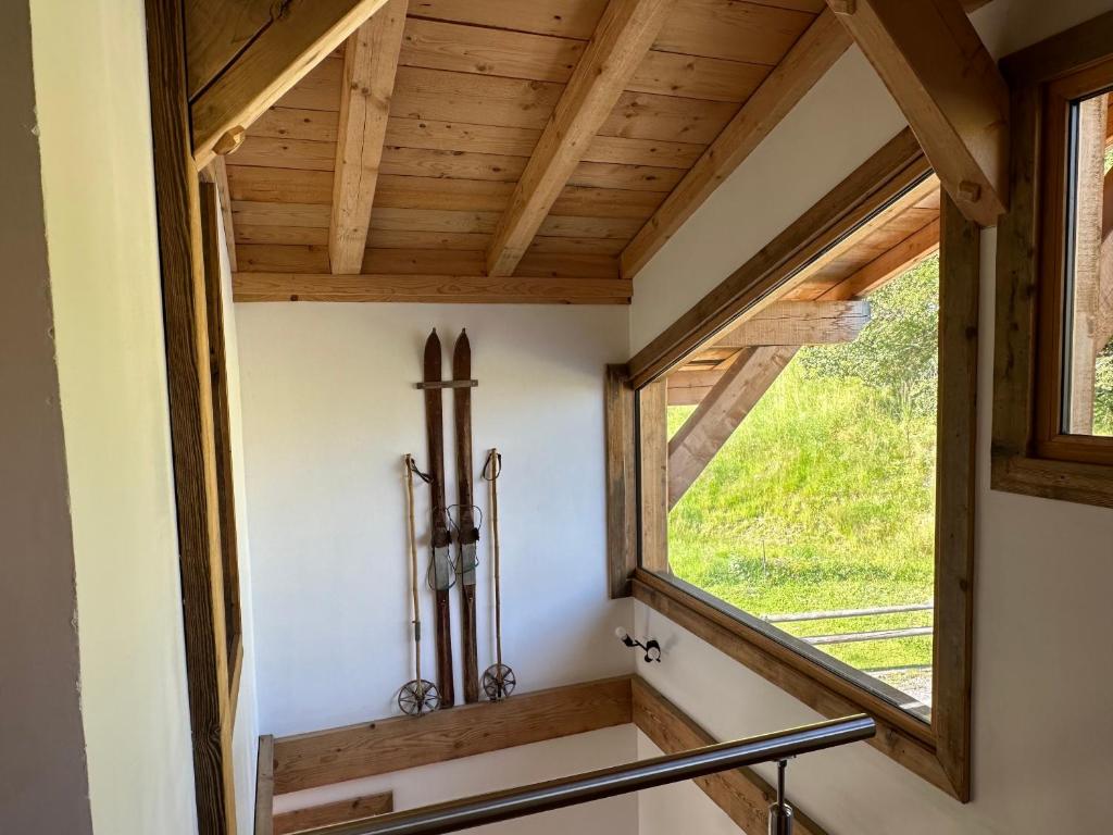 Fotografie z fotogalerie ubytování Chalet vue Mont Blanc avec jacuzzi extérieur v destinaci Combloux