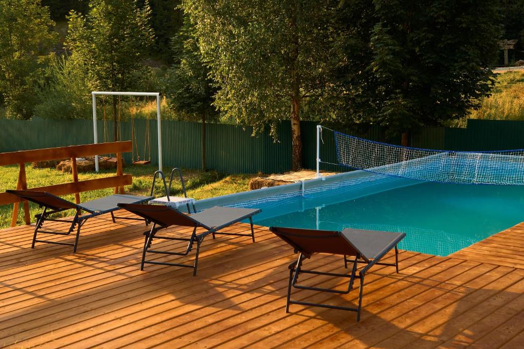 Bazén v ubytování AINO Hotel nebo v jeho okolí