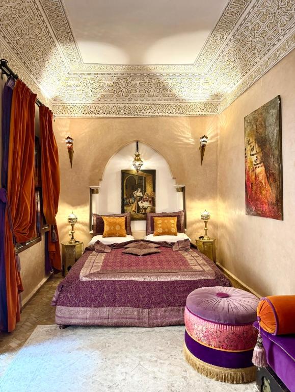 Postel nebo postele na pokoji v ubytování Riad Fatinat Marrakech