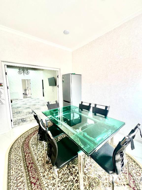 Φωτογραφία από το άλμπουμ του Apartment New Life σε Qŭyliq