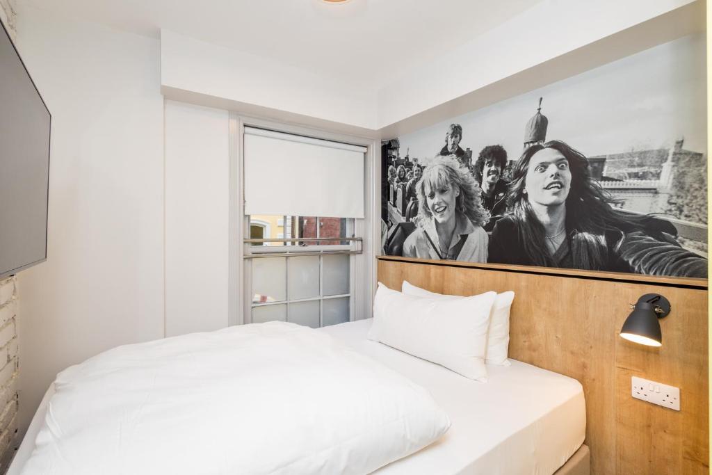 The Auld Dubliner - Resim 6