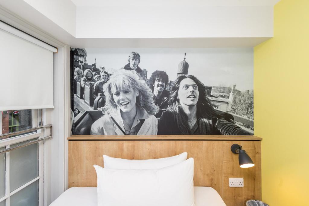 The Auld Dubliner - Resim 12