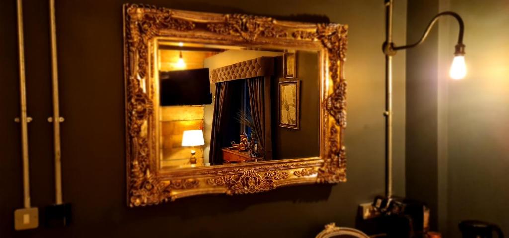 The Waterside Bar, Rooms & Restaurant - Twin Room With Shower