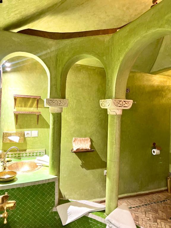 Posezení v ubytování Riad Fatinat Marrakech