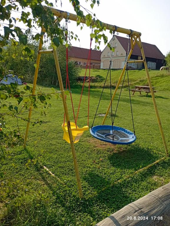 Herní místnost nebo prostor pro děti v ubytování Stellplatz Božanov