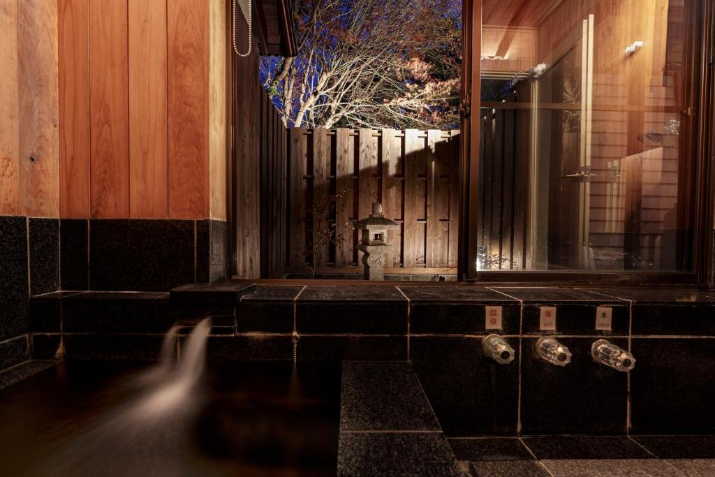 Fotografie z fotogalerie ubytování AMAO VILLA 伊豆高原 v destinaci Futo