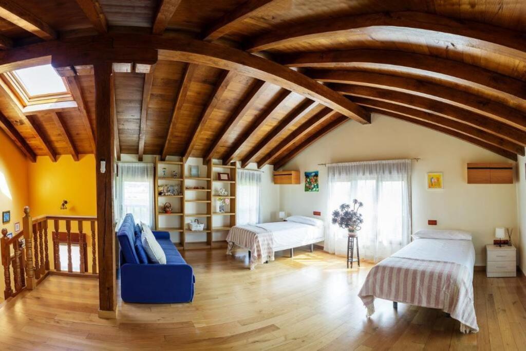 Fotografia z galérie ubytovania Casa con jacuzzi v destinácii Mompía