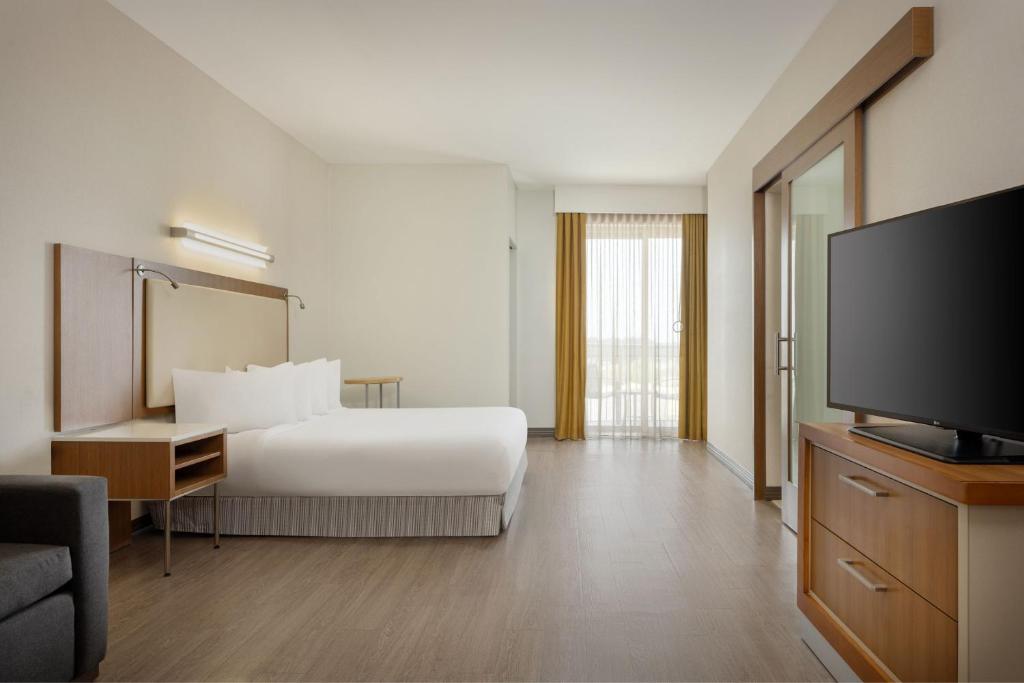 SpringHill Suites Orange Beach at The Wharf - Suite King Avec Vue Sur Marina Et Canapé-Lit