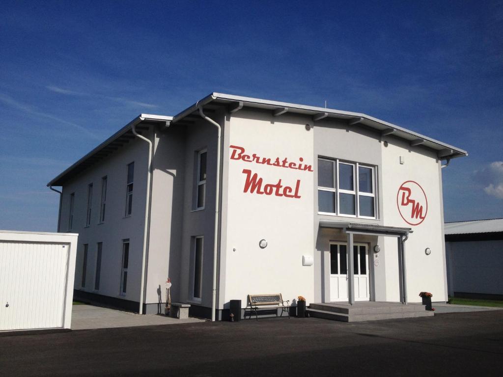 Budova, kde se motel nachází