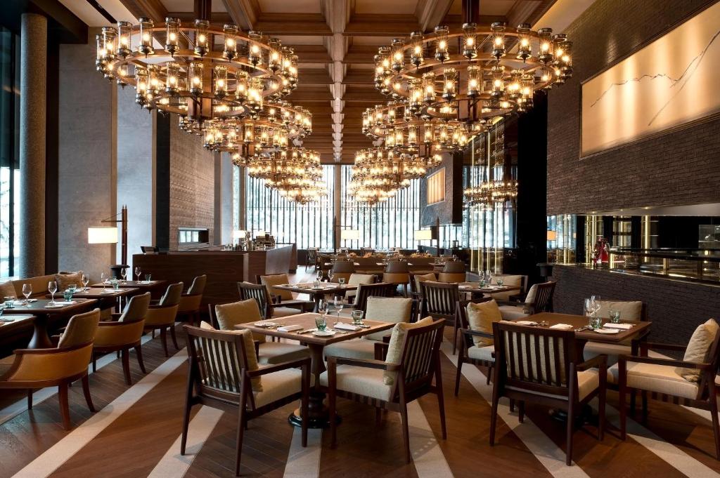 Restaurace v ubytování The Chedi Andermatt