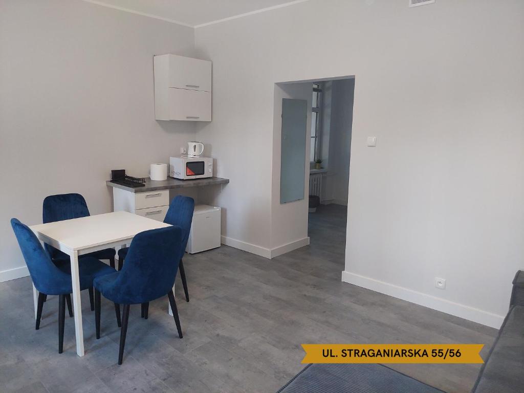 Kuchyňa alebo kuchynka v ubytovaní Lunette Apartments