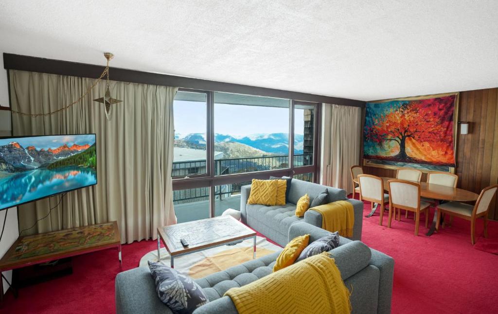 Χώρος καθιστικού στο Twin Towers 501a - Mt Buller Apartment