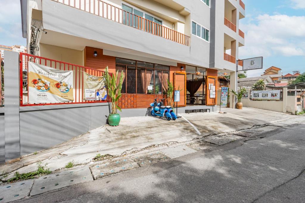 Budget Stars Hotel Chiang Mai - Resim 7