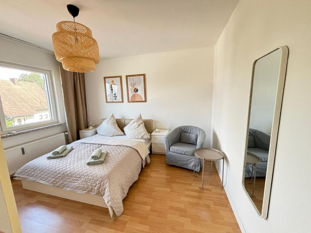 110qm- 4 rooms - free private parking- free fast wifi - kitchen