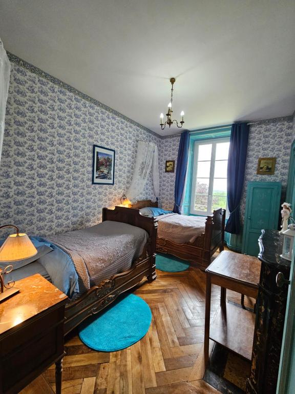 Château de MontSablé - Quadruple Room With Shower