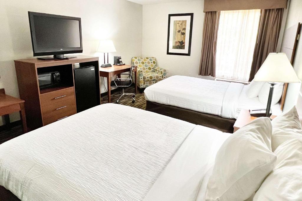Quality Inn Gainesville I-75 - 