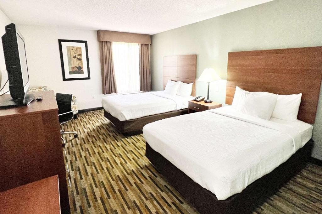 Quality Inn Gainesville I-75 - Double Room With Two Double Beds - Non-Smoking