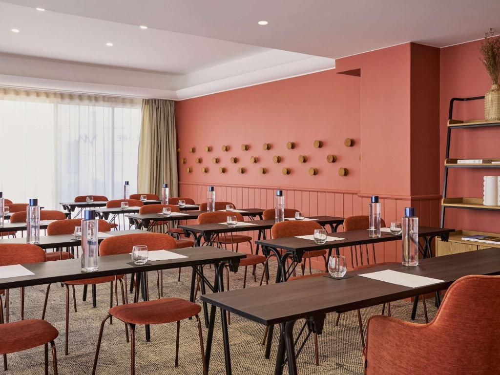 Posezení v ubytování Mercure Saint Raphael Centre Plage