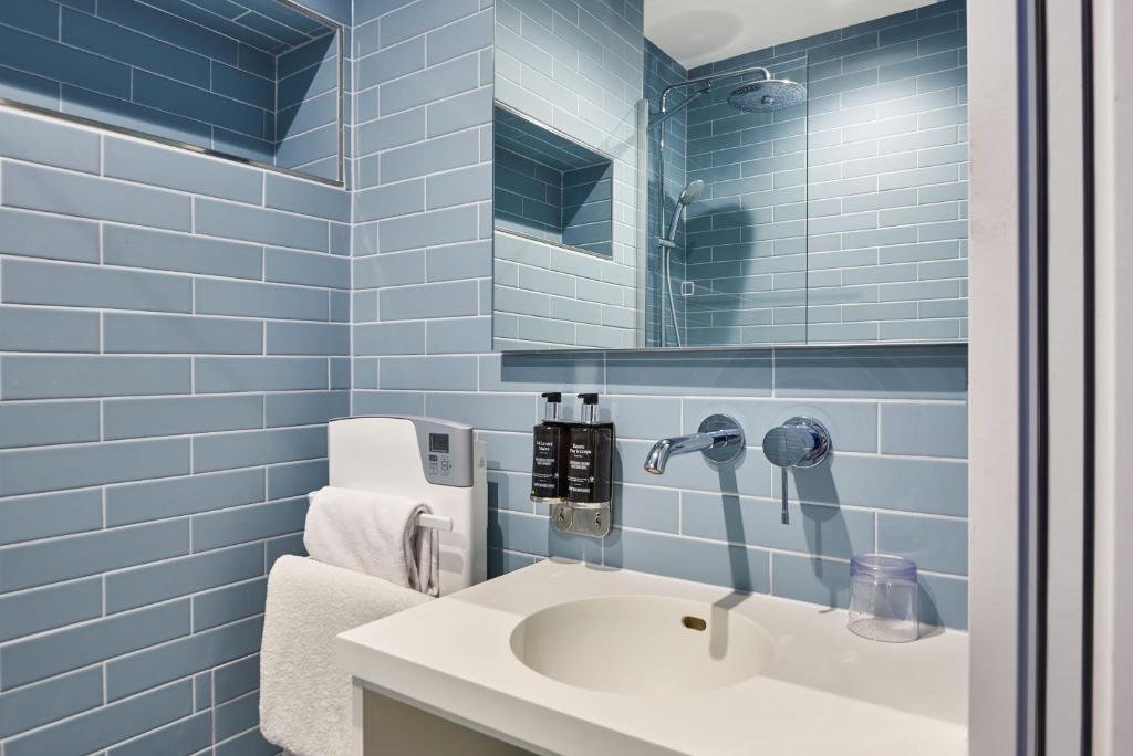 Hôtel de l'Europe by HappyCulture - Resim 13