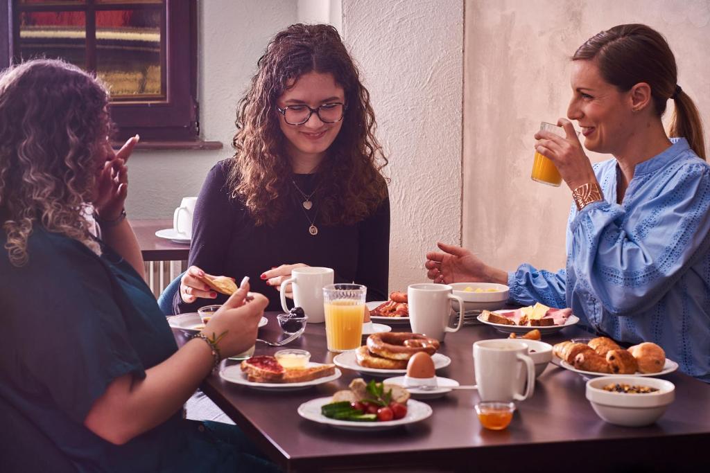 Hôtel de l'Europe by HappyCulture - Resim 17