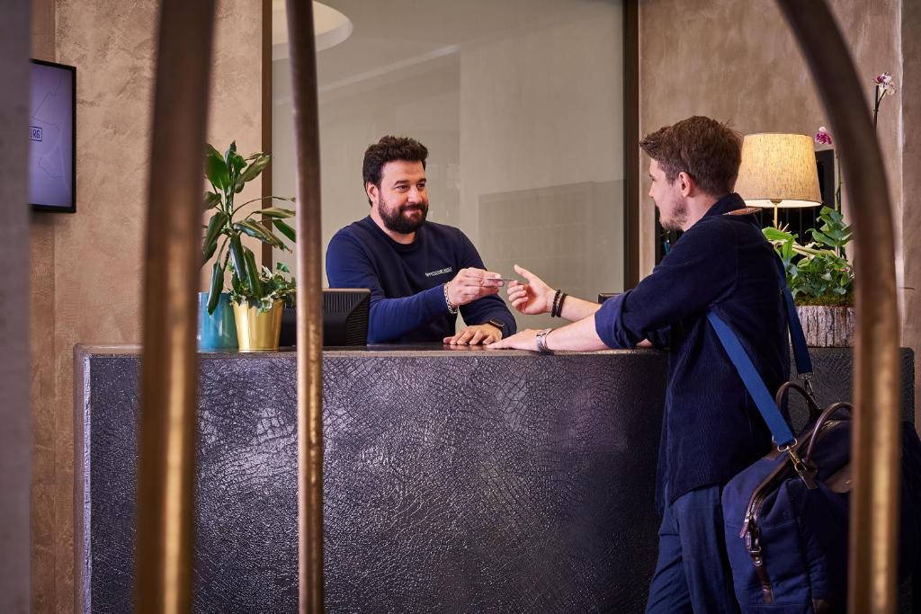 Hôtel de l'Europe by HappyCulture - Resim 8