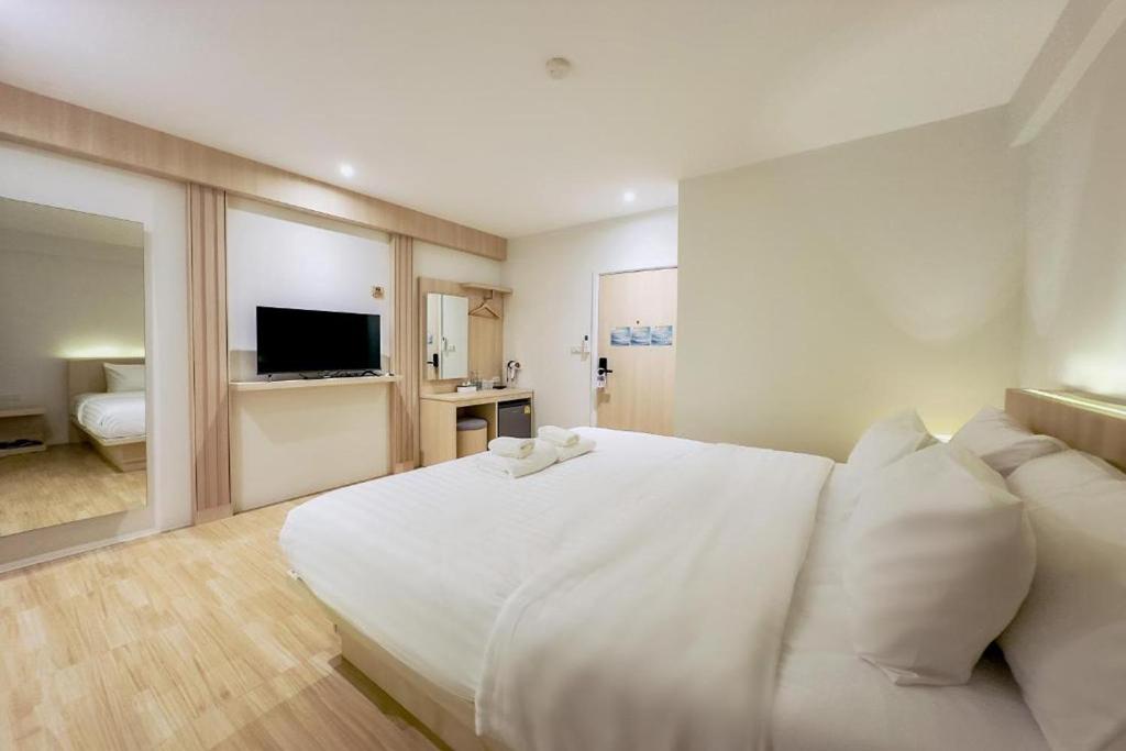 Zhennan Teabar Hotel - Resim 24