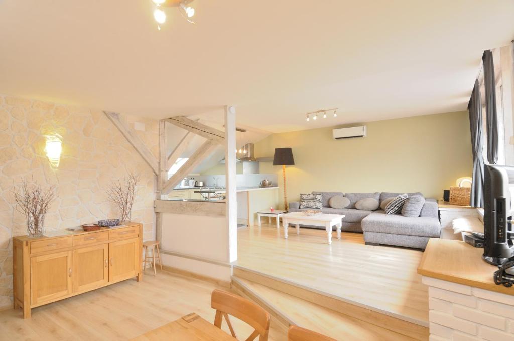 Et tv og/eller underholdning på QV51 Epernay