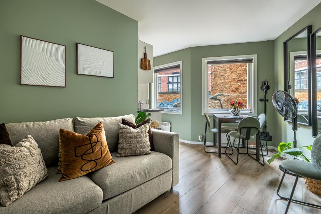 Photo inspiration: Fresh Look at Beautiful Apartment In The Heart Of Oslo Oslo Updated Prices