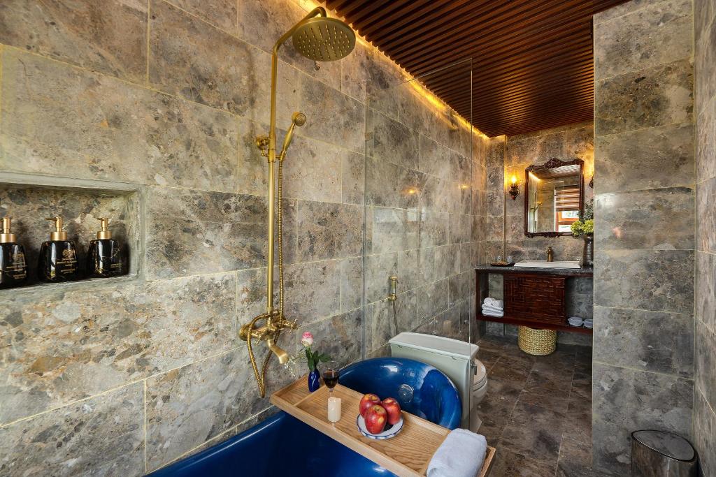 Tam Coc Mountain Sunset and Garden Hotel - 5