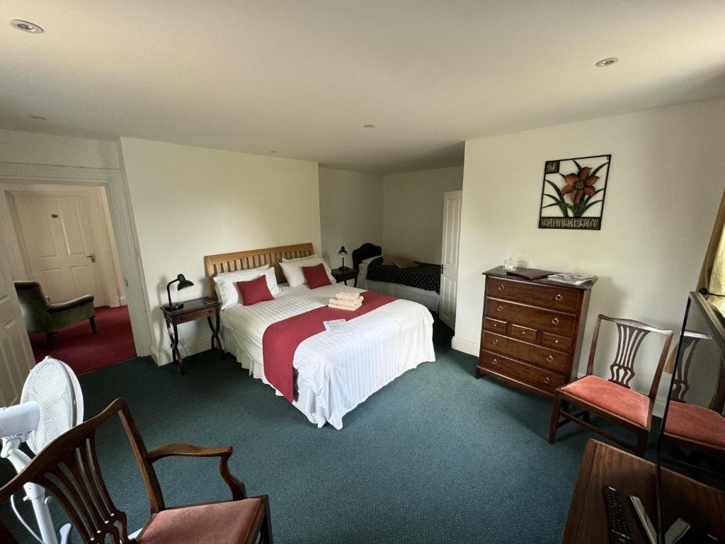 Hookwood Lodge - Twin Room With Shower
