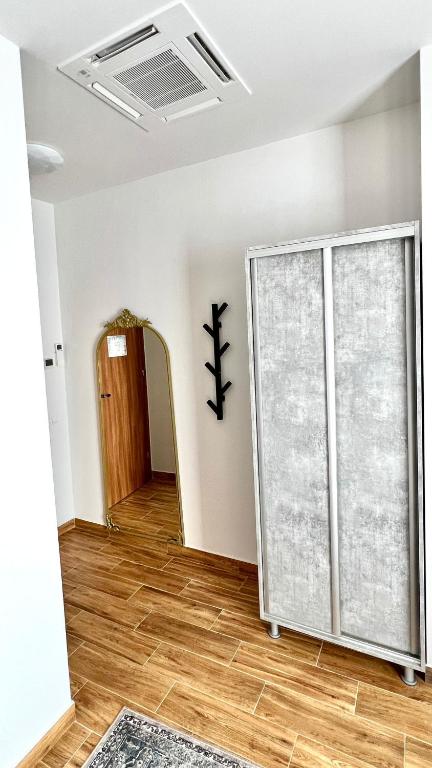 Hotel Fantazia Oradea - Self Check In & Out - Resim 32