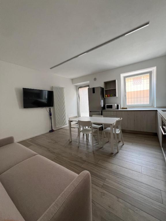 TV a/nebo společenská místnost v ubytování AP House