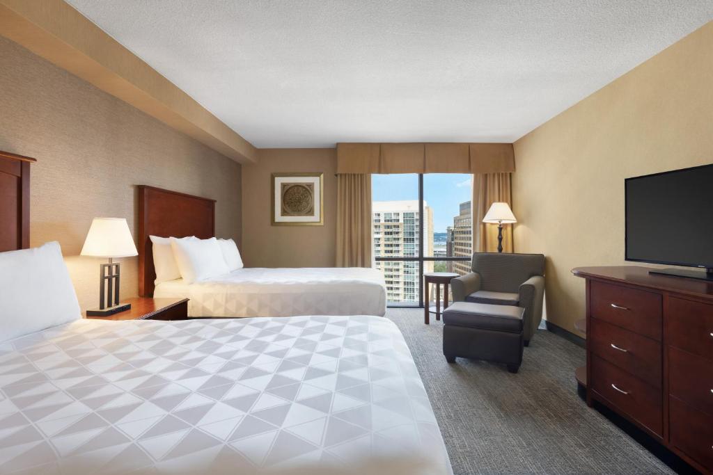 Holiday Inn National Airport/Crystal City, an IHG Hotel - Camera Matrimoniale Standard Con Due Letti Matrimoniali