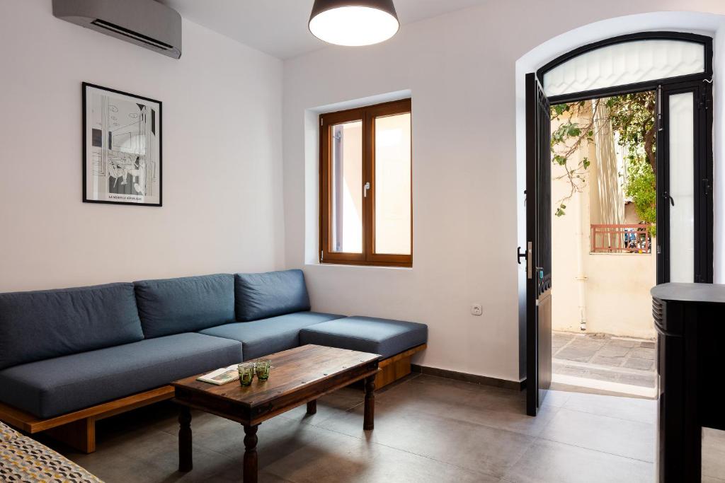 Selene Home