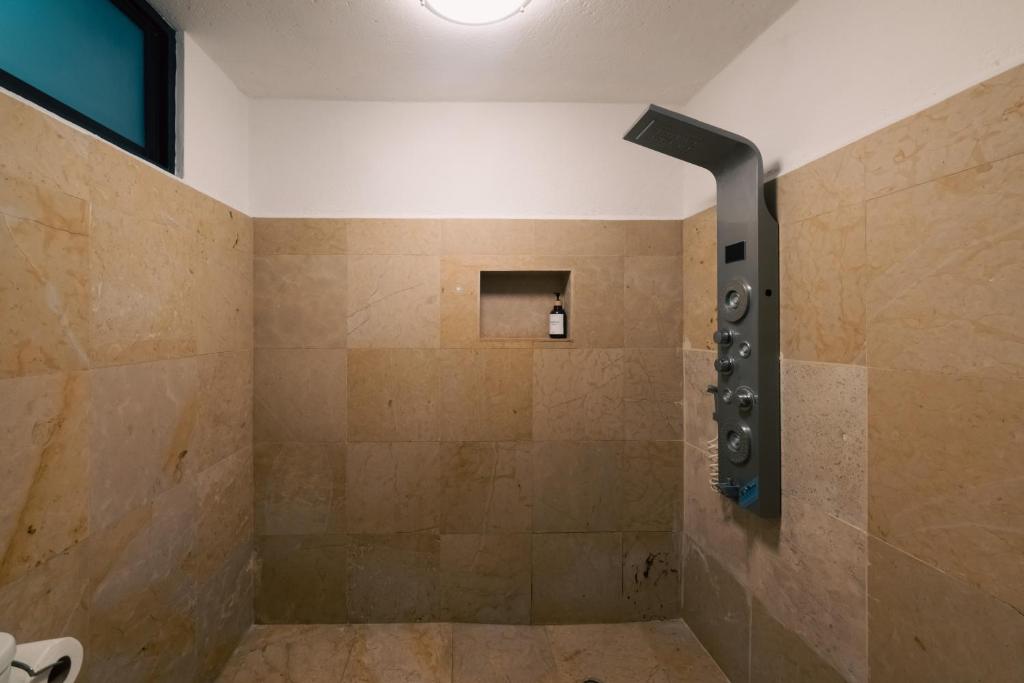 Koupelna v ubytování Zihua Mia Hotel Boutique
