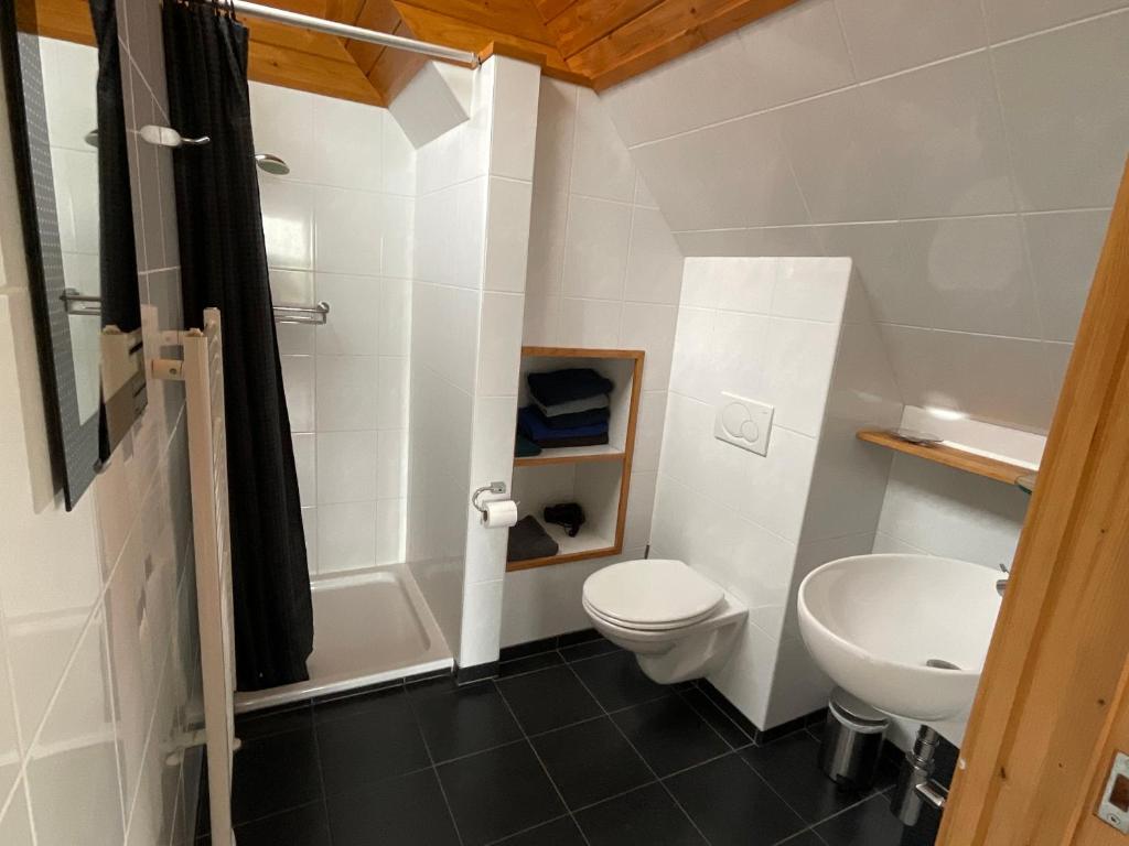 Koupelna v ubytování B&B en Vakantiehuisje Ursula