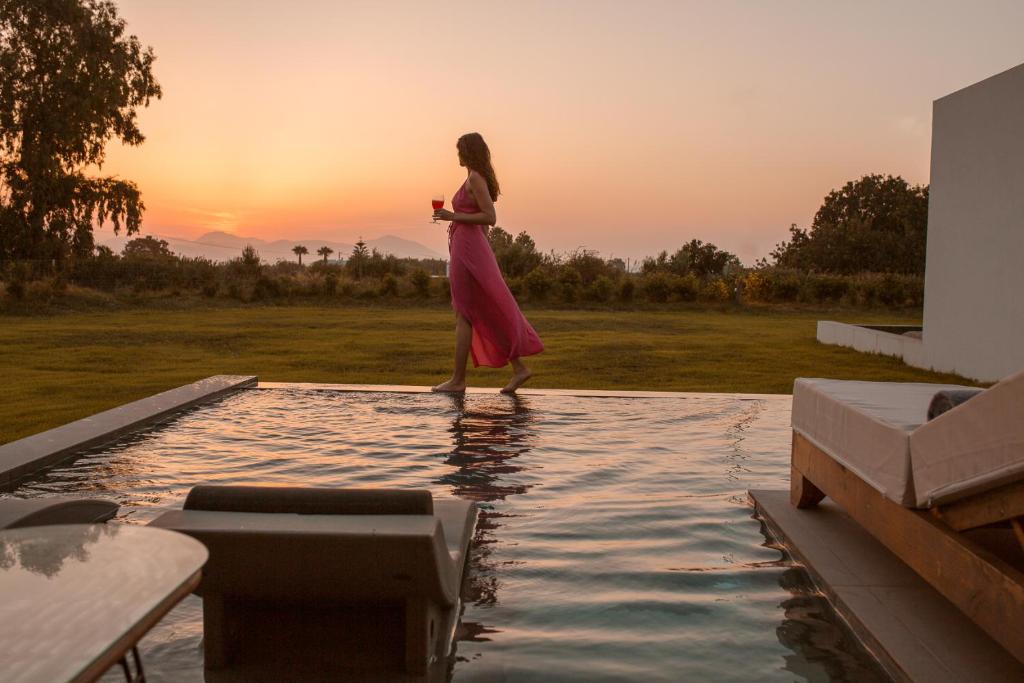 Hosté ubytování Aphrodite Luxury Suites with private heated pools