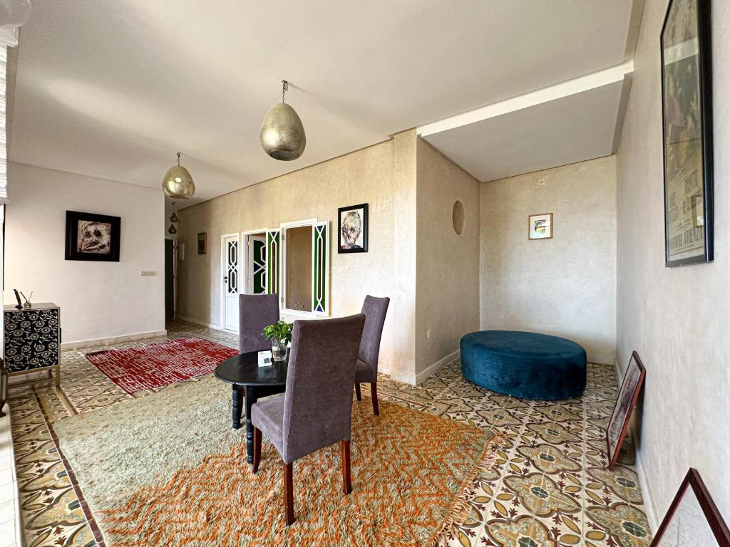 Posezení v ubytování Mar y Montana House