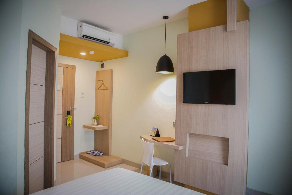 Infinity Hotel Jambi By Tritama Hospitality - Superior Queen Room