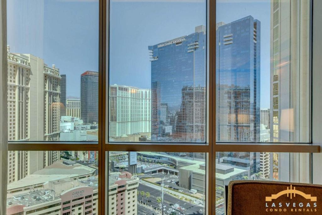 Nespecifikovaný výhled na destinaci Las Vegas nebo výhled na město při pohledu z prázdninového domu