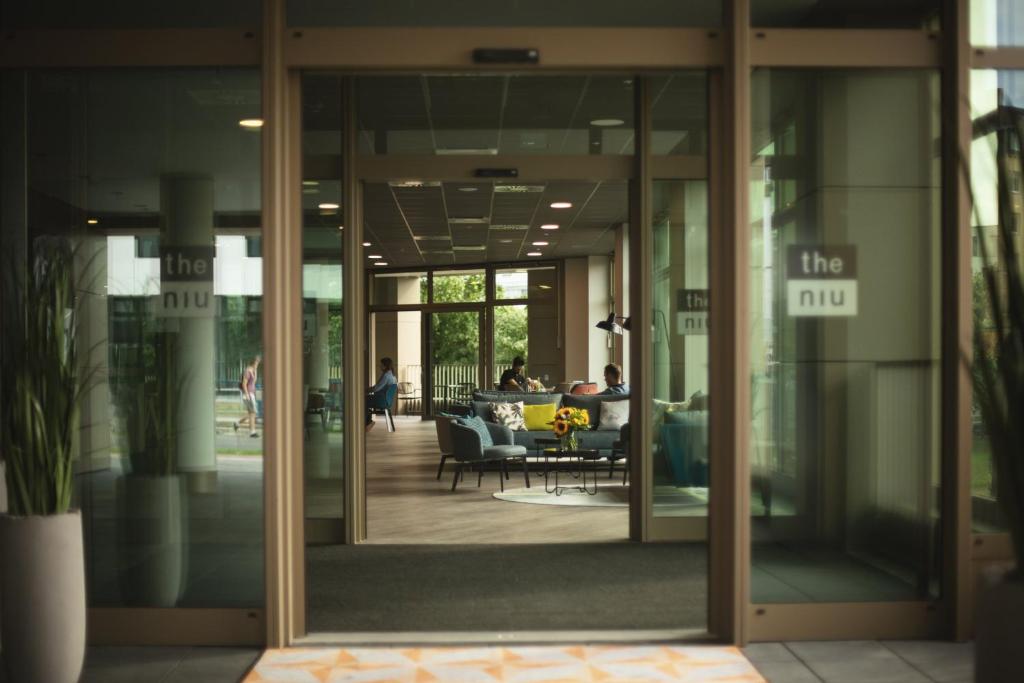 Holiday Inn - the niu Tab Dusseldorf Main Station by IHG - Resim 44