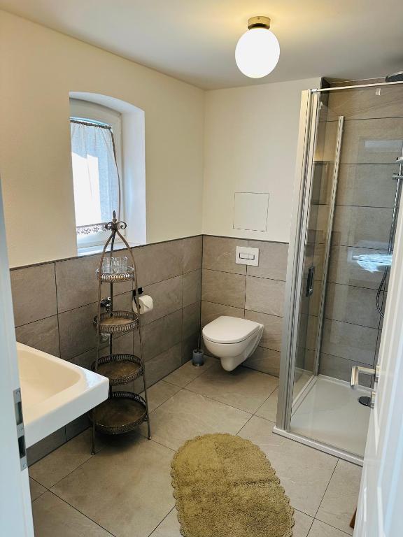Ein Badezimmer in der Unterkunft Ferienwohnung Zur Alten Tischlerei