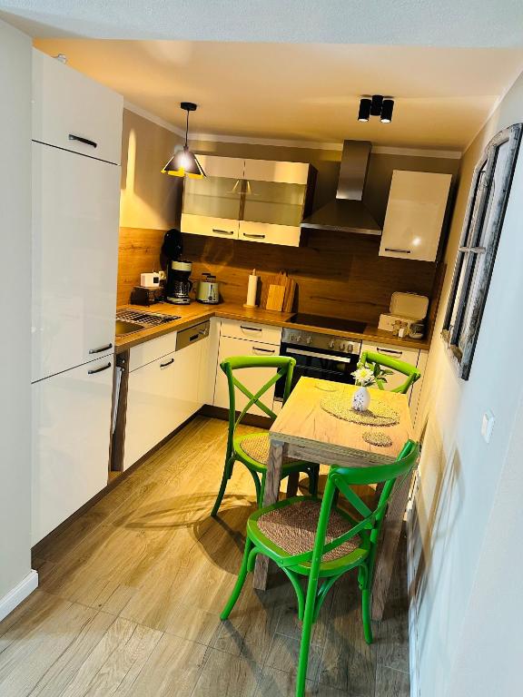 Küche/Küchenzeile in der Unterkunft Ferienwohnung Zur Alten Tischlerei