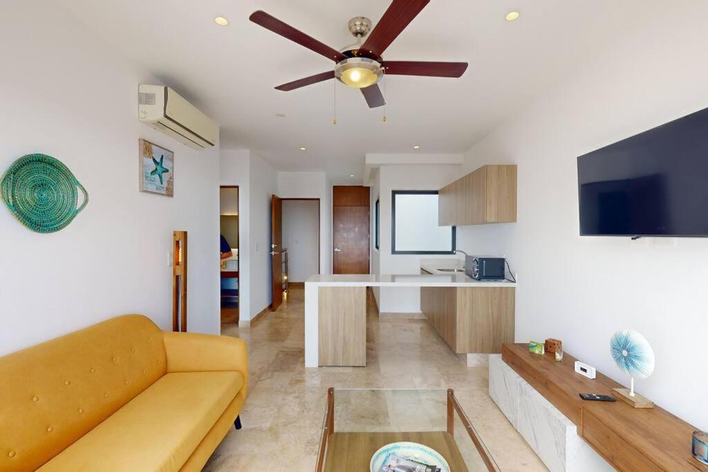 Photo inspiration: Fresh Look at Ipana 515 1Bdr Penthouse Private Hot Tub Playa Del Carmen