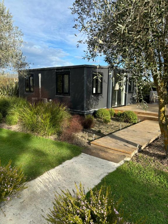 Adorable little container house - Resim 1