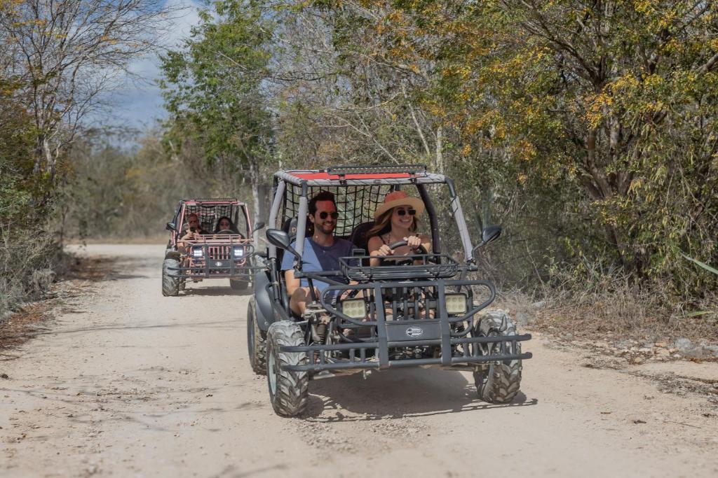 Hosté ubytování Viatura Hacienda Xtojil, Yucatan, Merida, with Optional All Inclusive