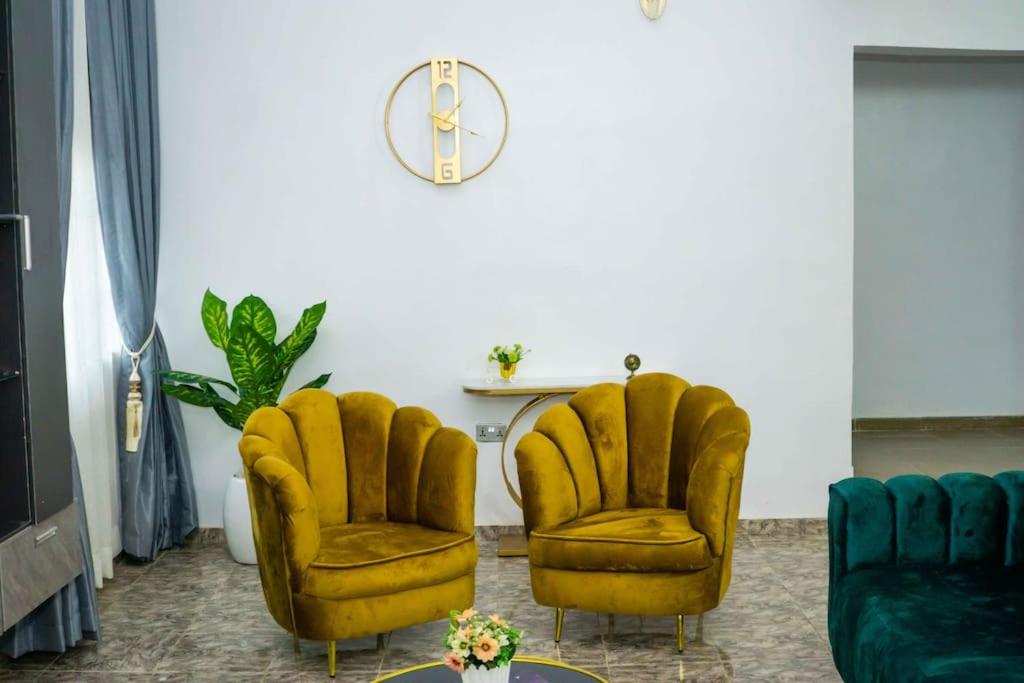 Un lugar para sentarse en Roselli Apartments
