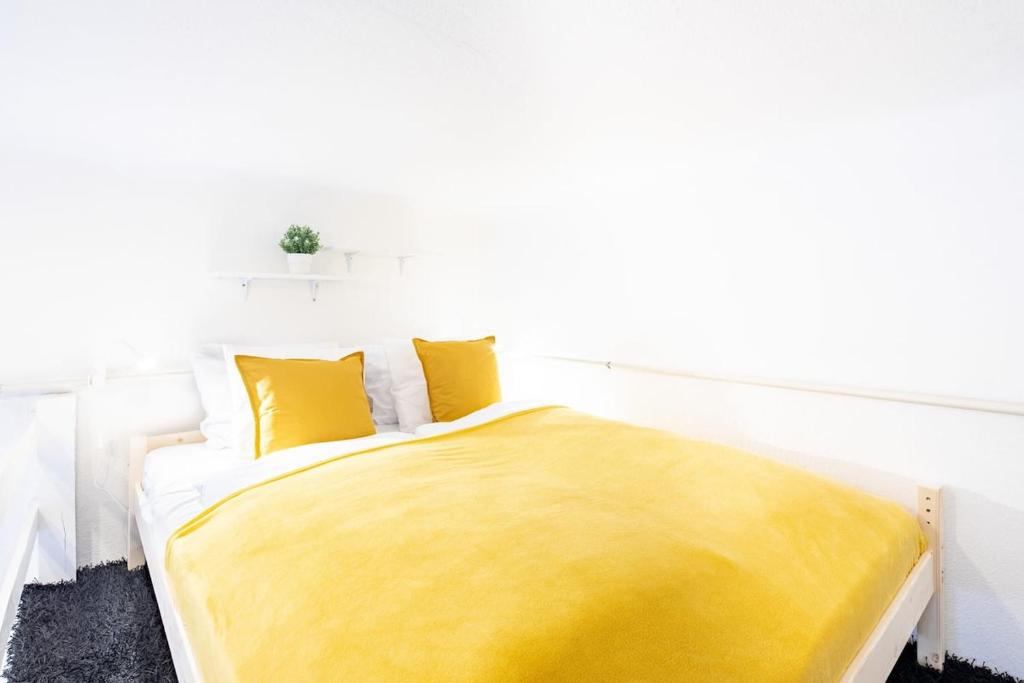 Cute central studio for couples 1066 Budapest, Lovag utca 18 kép - 1